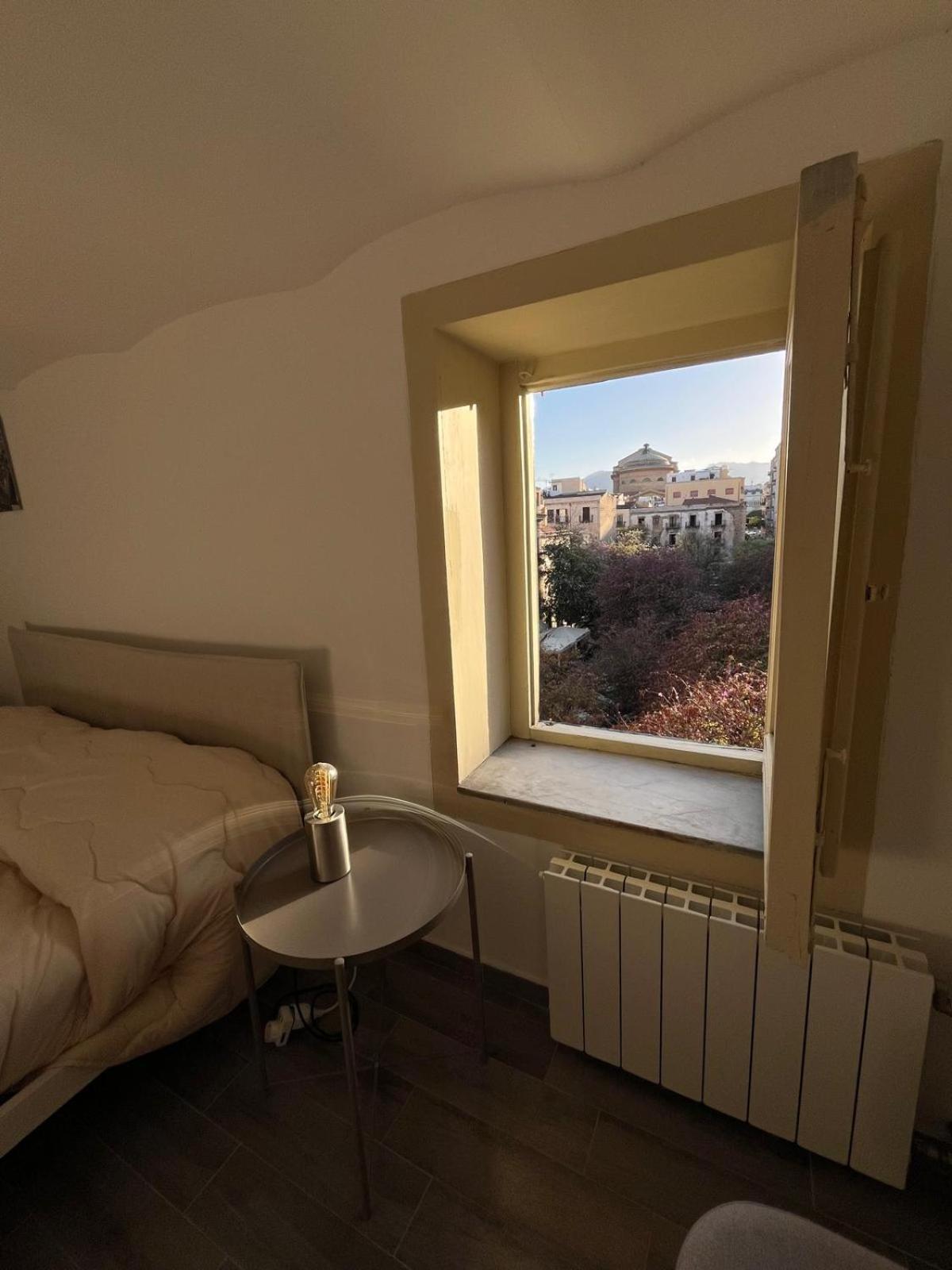 Casa Vacanze Da Ruggero Al Massimo Palerme Extérieur photo